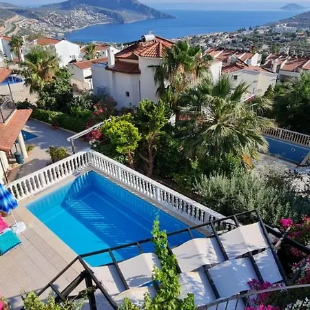 Entire Lulu - Private Pool, Free Wi-fi, Good Location, Breathtaking Sea Views Kalkan